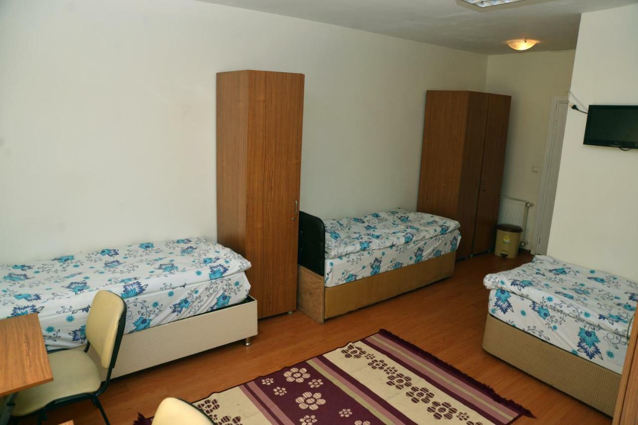 Vatan Yurt Hostel Istanbulská provincie Exteriér fotografie